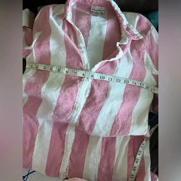 Tommy Bahama women’s size XS pink & white striped tunic button-down Long Sleeve - Picture 7 of 8